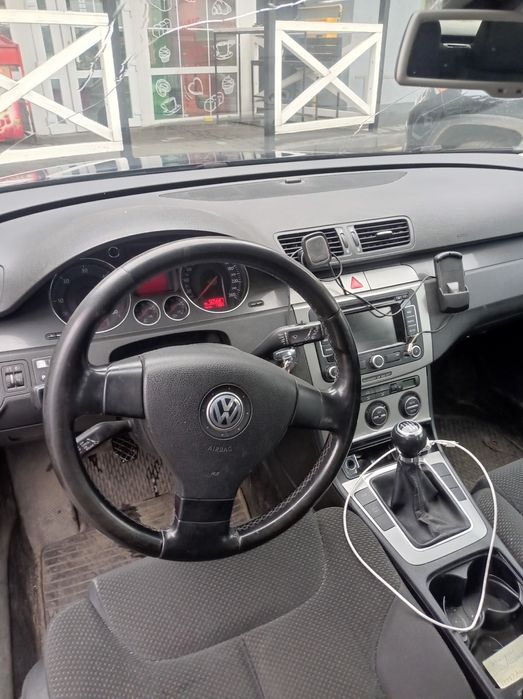 Продаж пасат б6 ручка