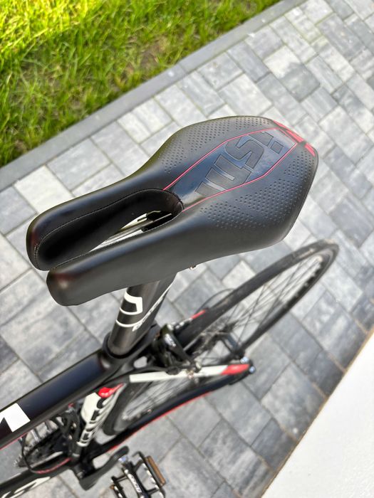 Kross Vento Tr 2.0 Czarny Czerwony rozmiar M jak nowy