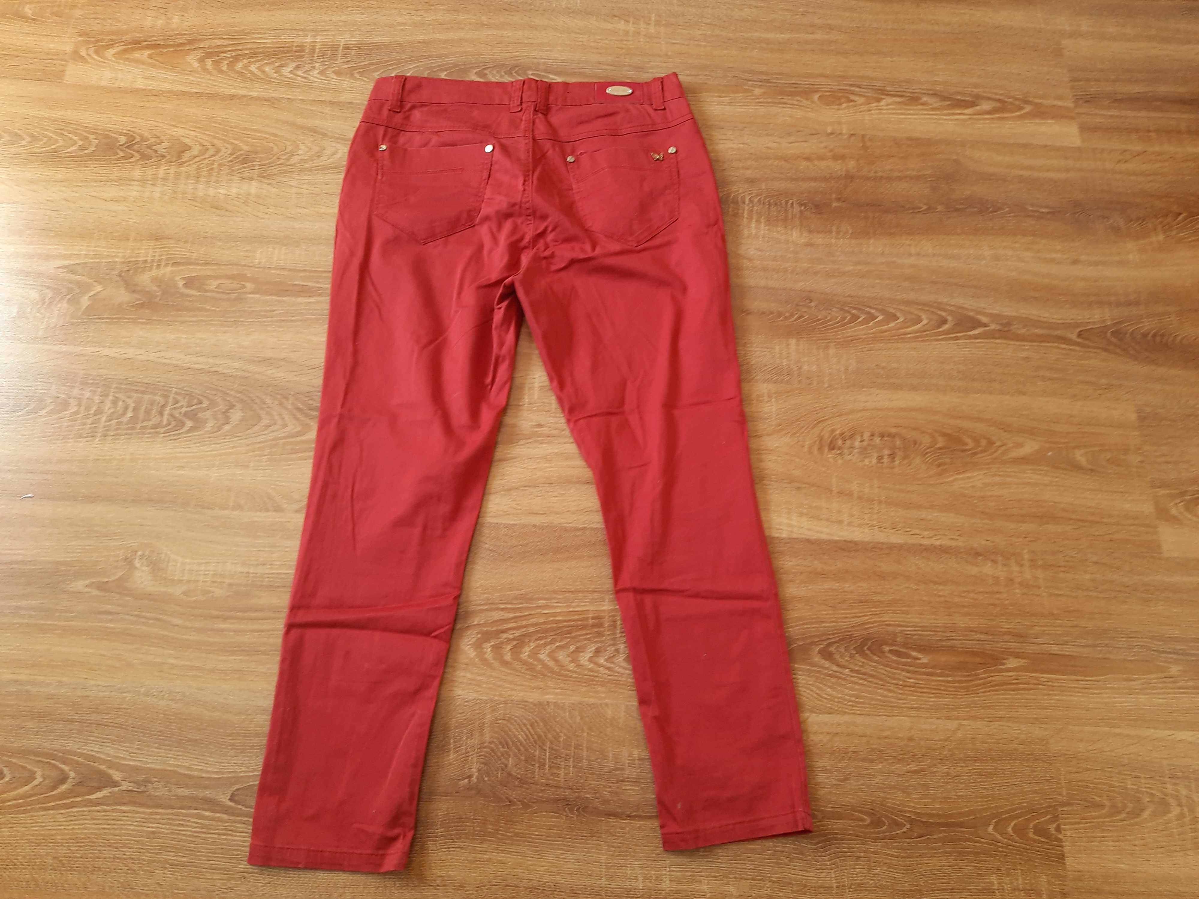Damskie czerwone spodnie rozmiar 48