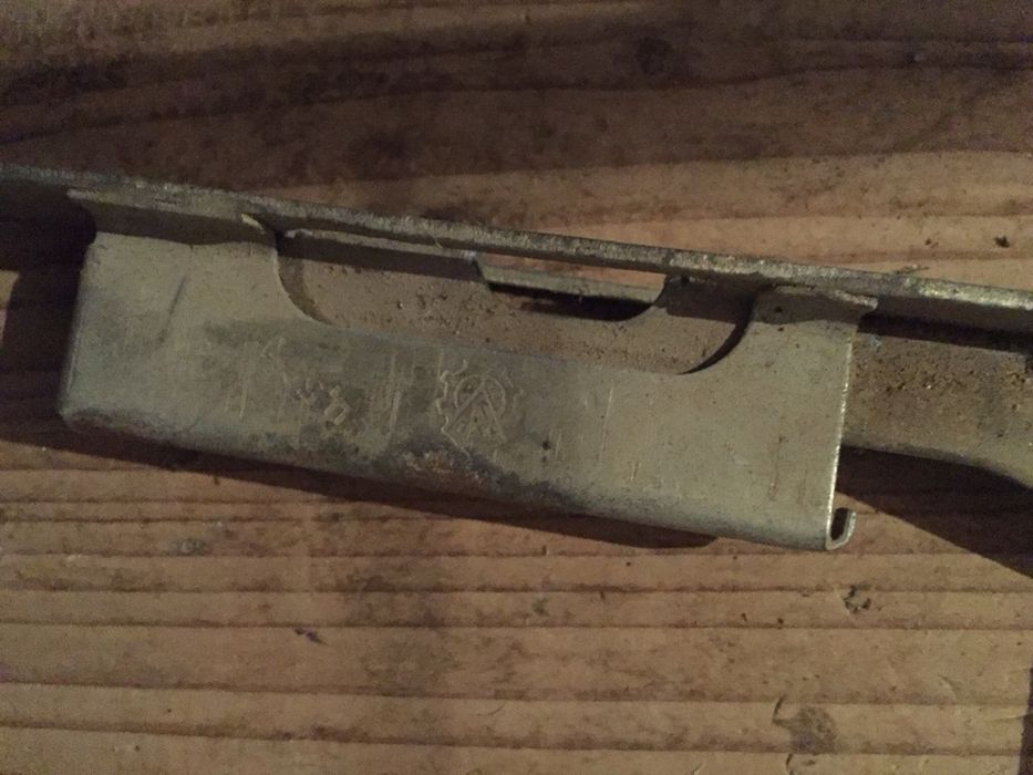 Дверні замки врізні . На двері.