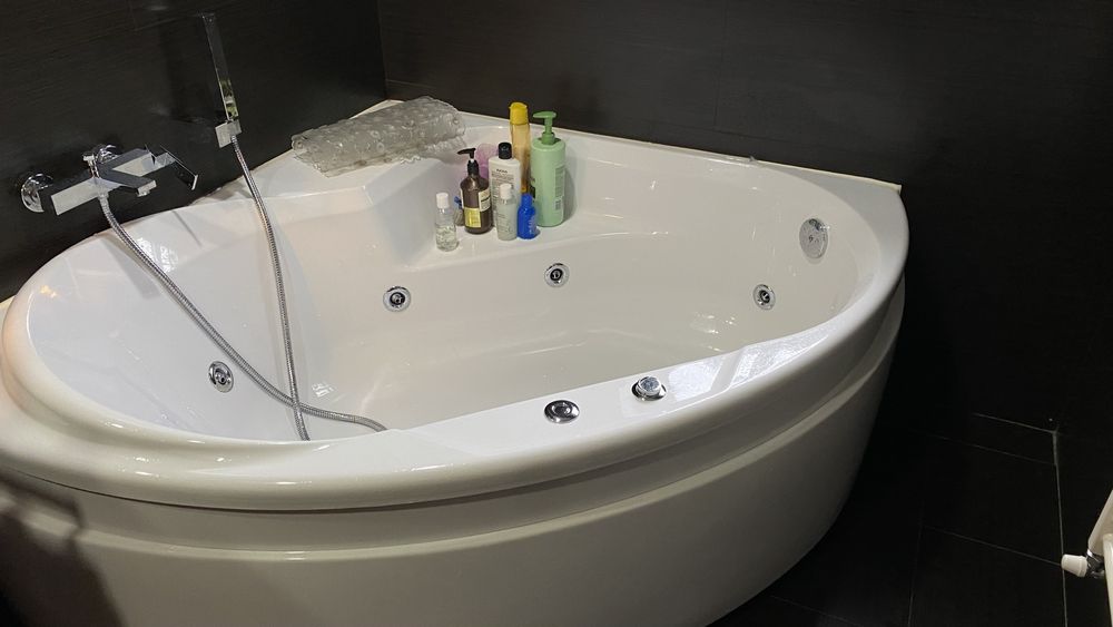 Wc Banheira de hidromassagem