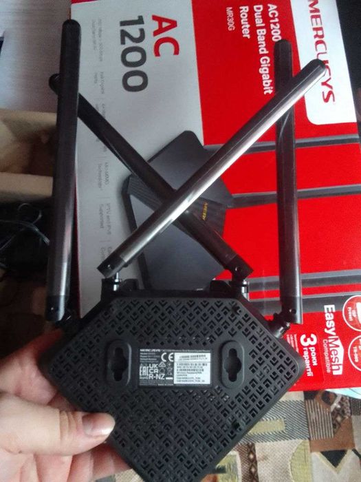 Маршрутизатор Mercusys MR30G WiFi5/ AC1200 / 1 Гбіт/с / 2*2MU-MIMO