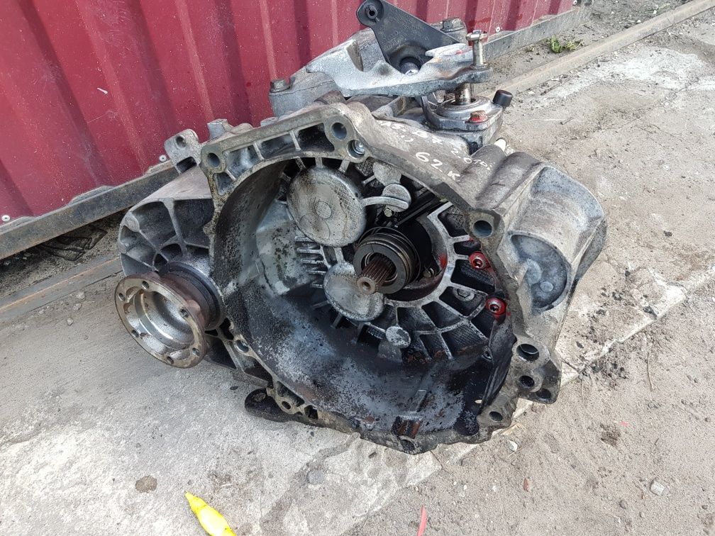 КПП 2.0tdi 6ст. NFU passat b6, B7,cc,caddy,touran,golf,tiguan