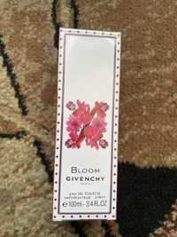 Жіночі парфюми Givenchy Bloom