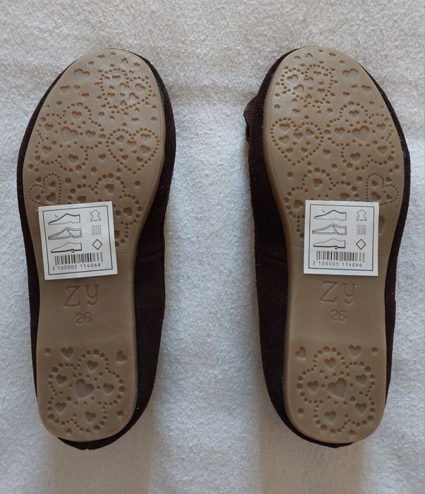 Sabrinas/Saparos Castanho Escuro, T26