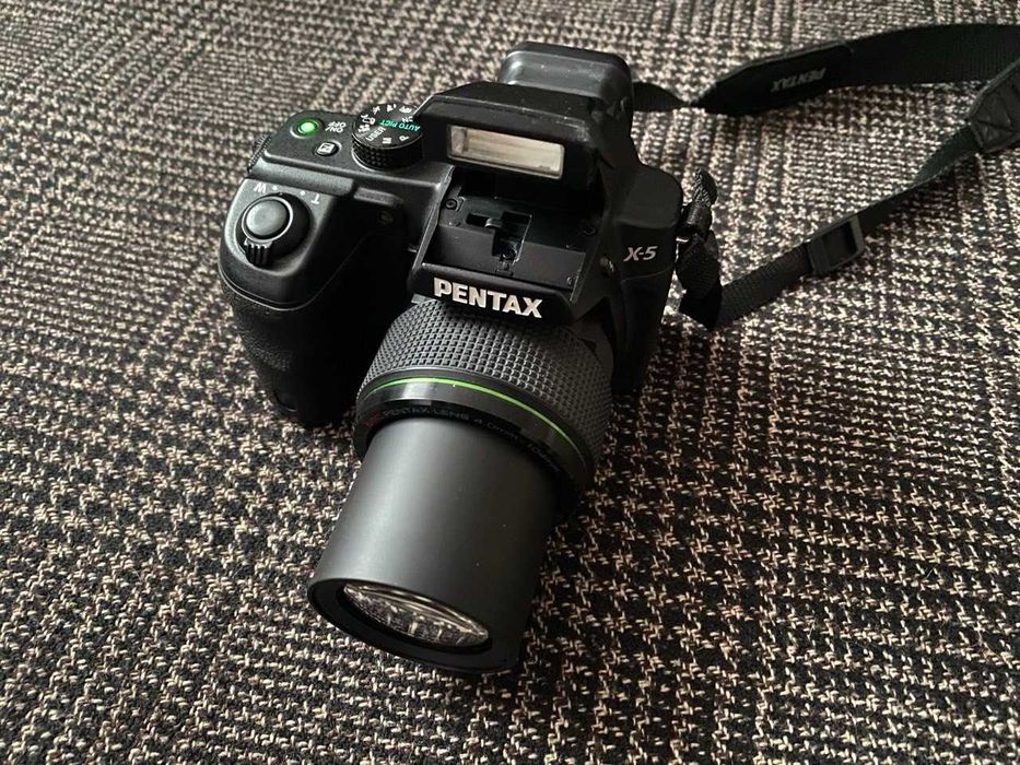 Цифровой фотоаппарат Pentax X5
