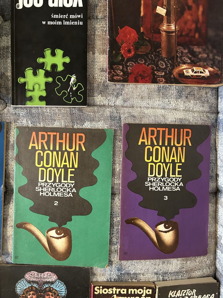 13 książek - kryminały i inne - m.in Joe Alex Conan Doyle - stare