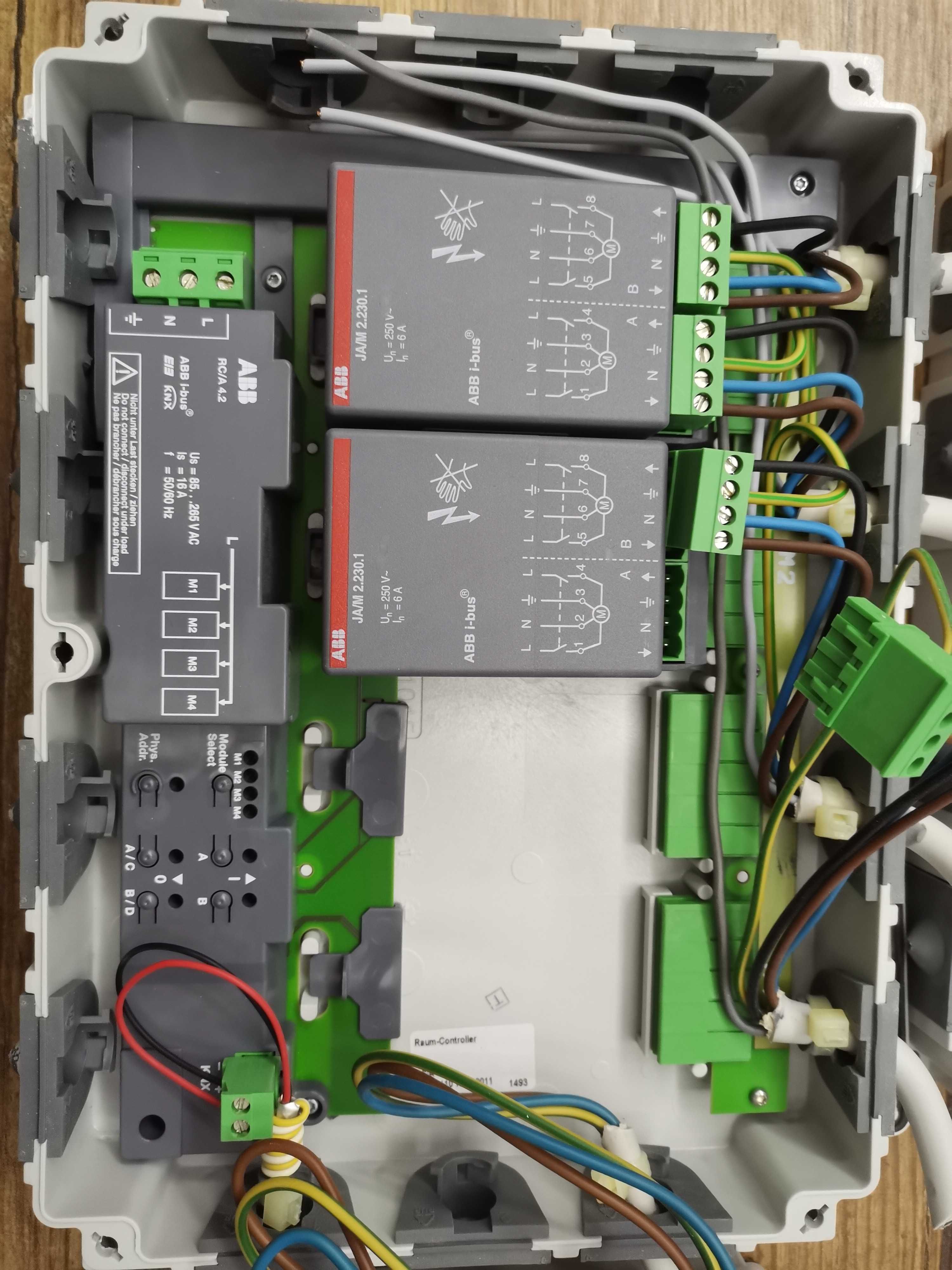 Moduły knx abb, RC/A 4.2 x 5, JA/M2. 230.1 x 15x