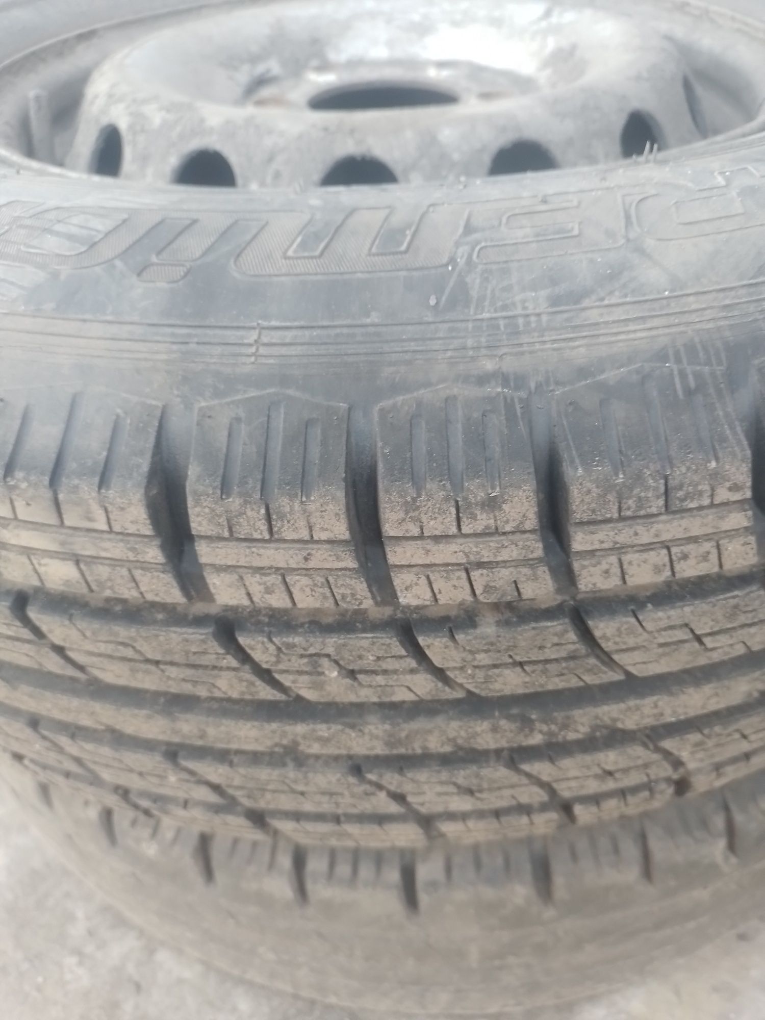 Шини 225/75 R16C