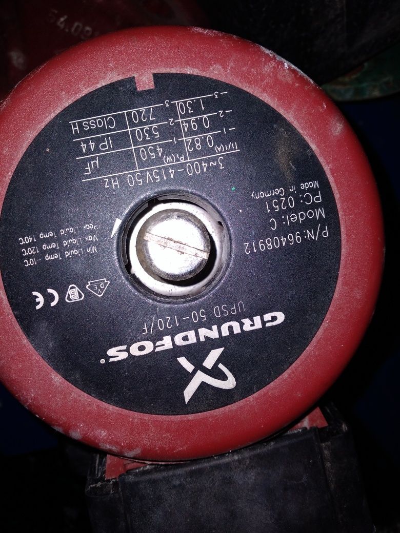 Pompy obiegowe do wody  wilo i grundfos