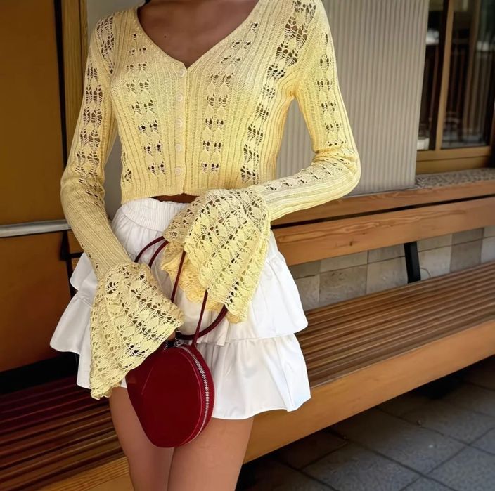 Шикарна кофточка,жовтого кольору