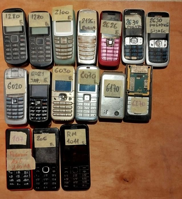 13.10.25. NOKIA. Лот мобільних телефонів. Вживані.