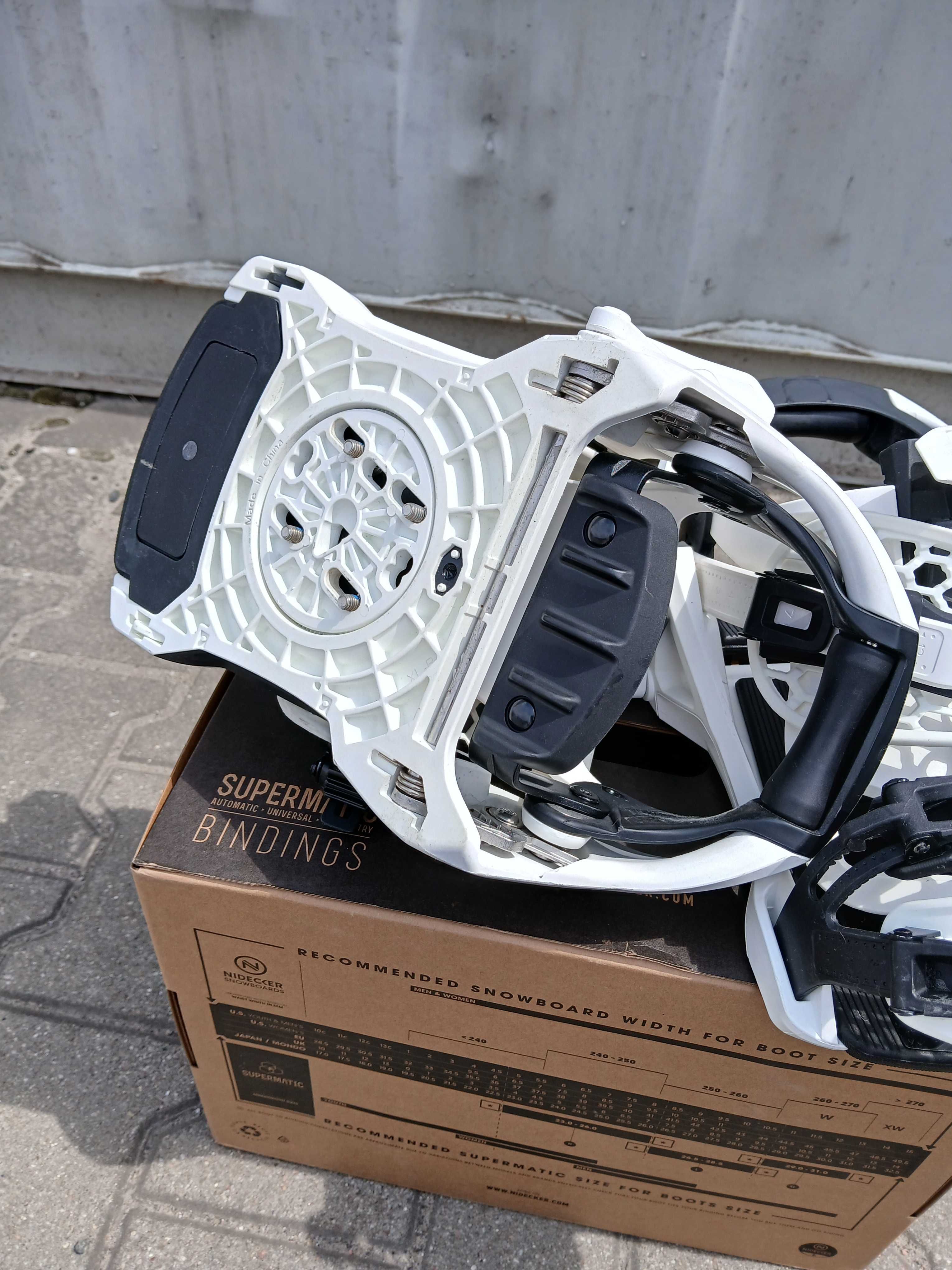 Supermatic XL białe wiązania