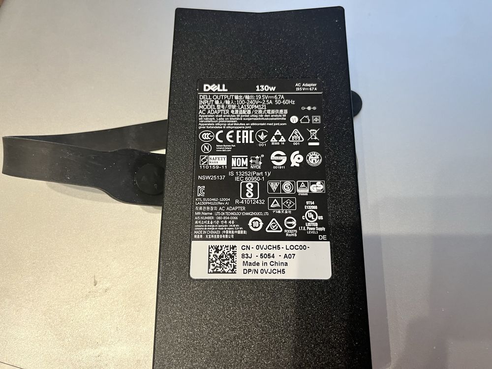 Zasilacz do laptopa Dell 130w 19.5v/6.7A, model LA130PM121