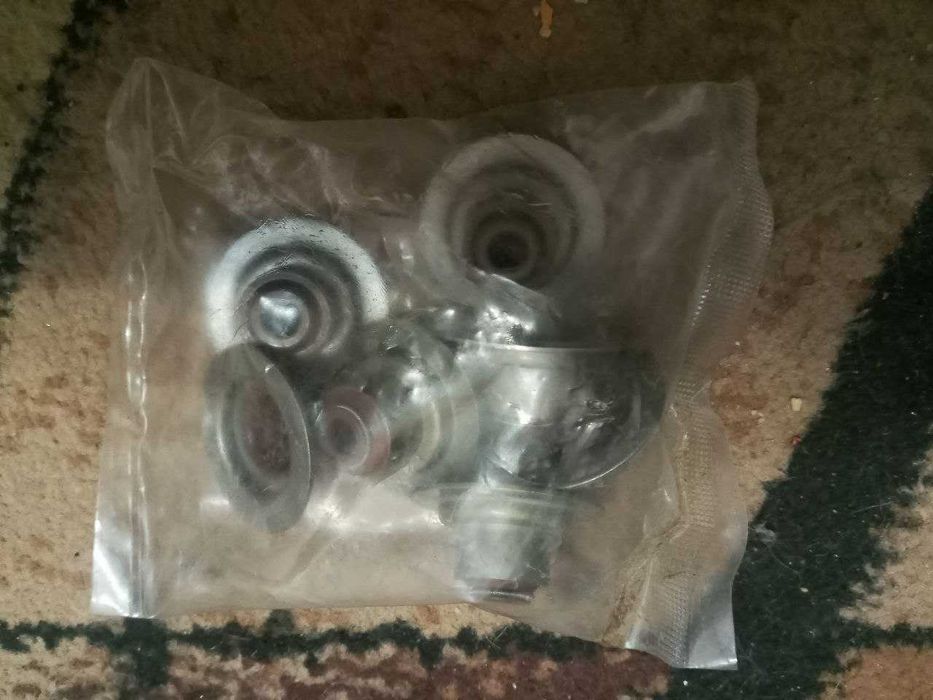 Продам запчасти на двигатель chery amulet