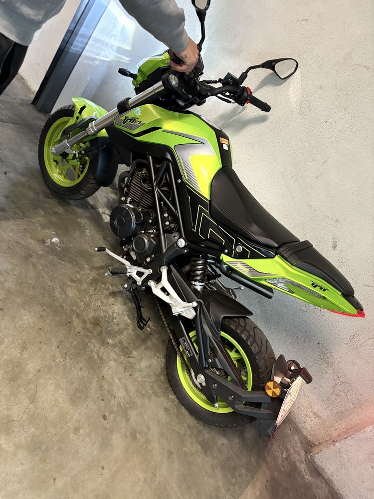 Benelli 125c