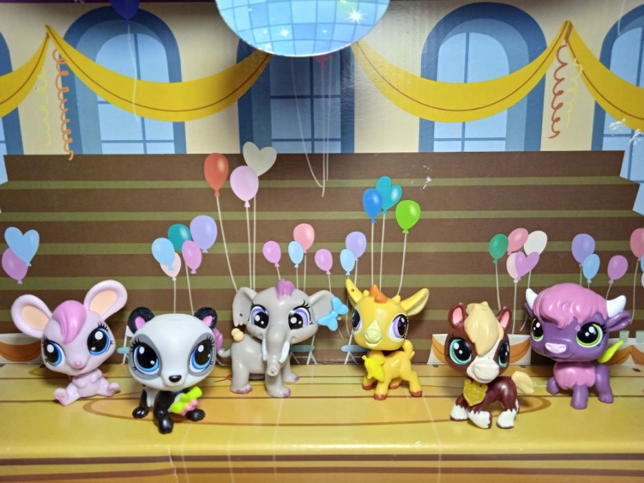 Коллекционная фигурка Littlest Pet Shop с кодом