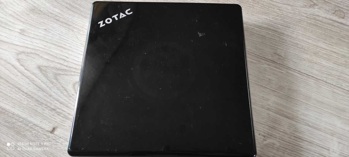 Zotac ZBOX ID41 Plus mini PC 4Gb Ram/128 SSD