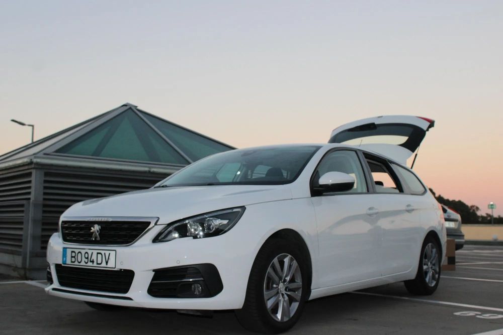 Peugeot 308 SW BlueHDi 130 EAT8 Style