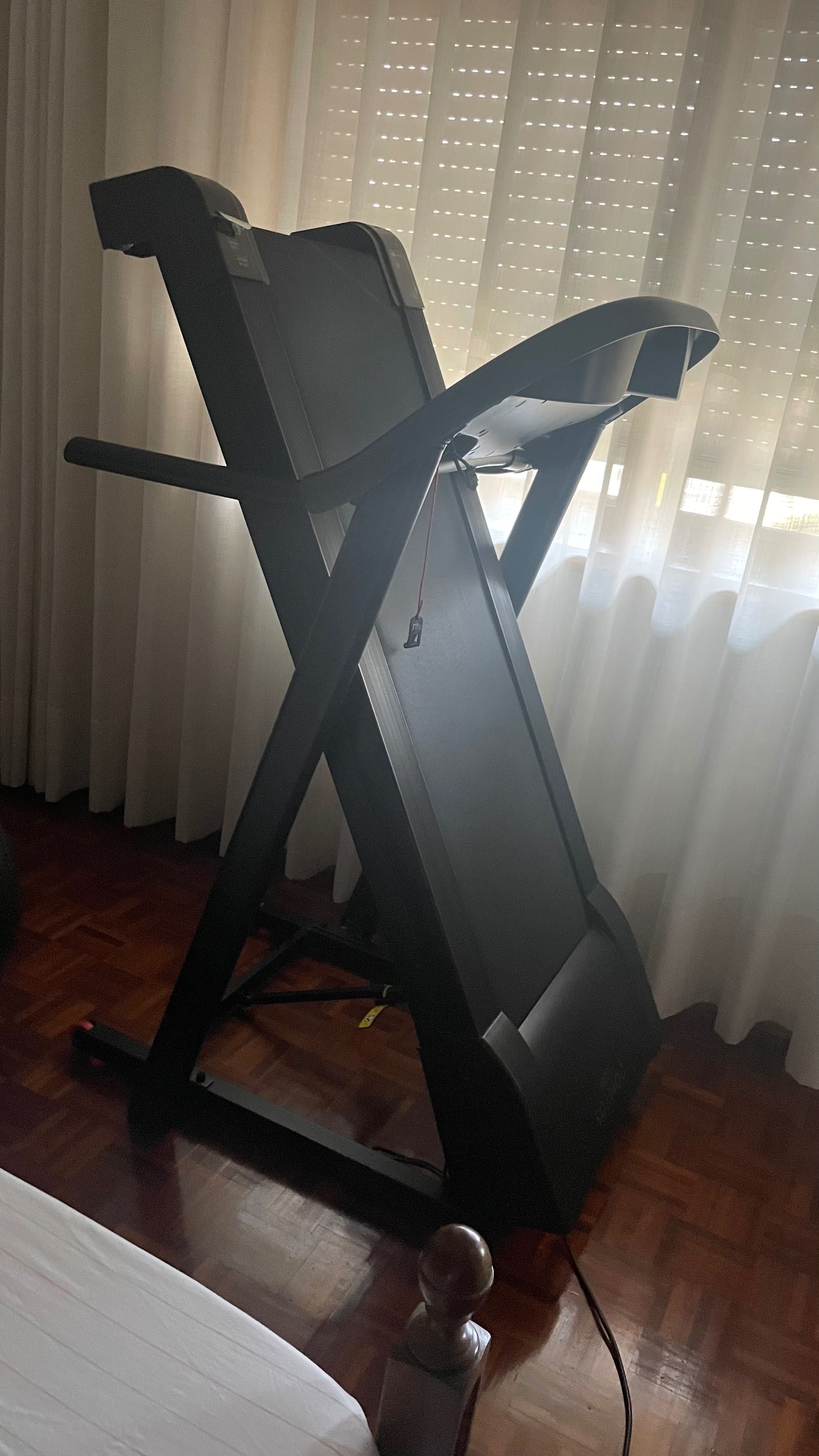 Passadeira Domyos 123 por 43 cm