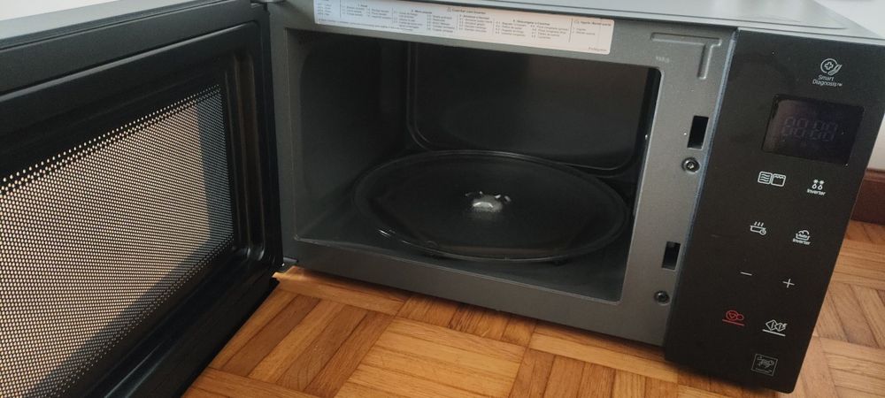 Microondas LG MH6336GIB