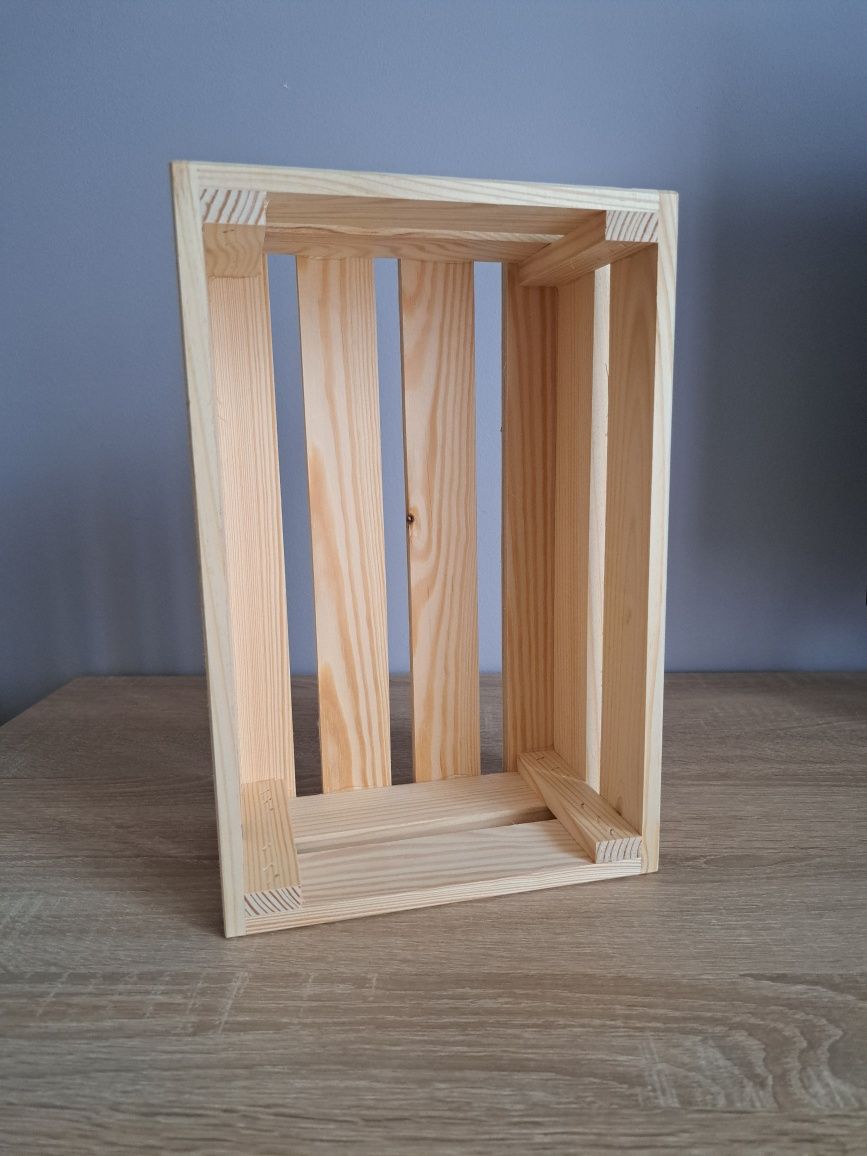 Skrzynka drewniana 30x20x12 na prezent
