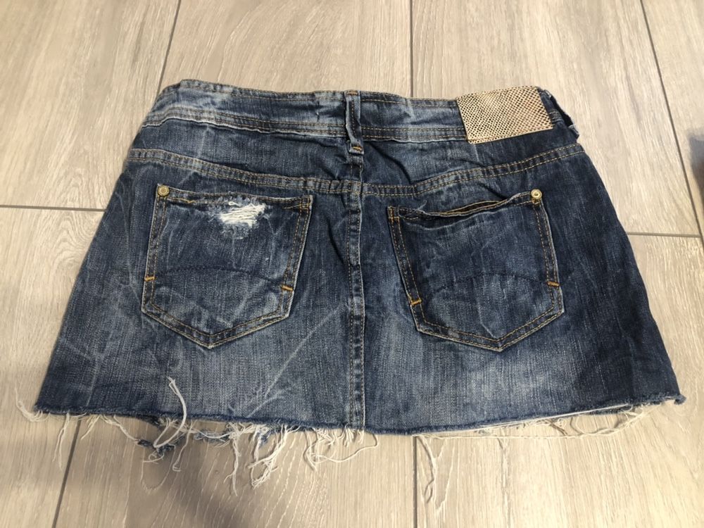 Spódnica mini jeansowa bershka
