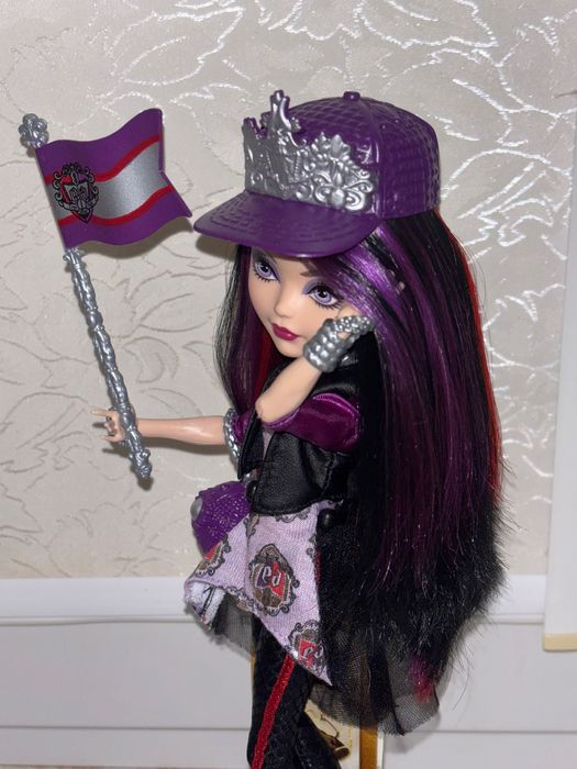 Рейвен Квин кукла Евер Афтер Хай School Spirit