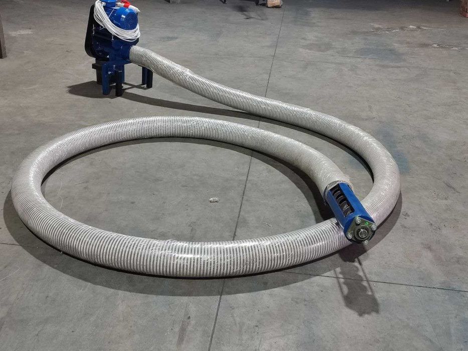 Погрузчик зерна, шнек с подборщиком. Навантажувач з підбирачем