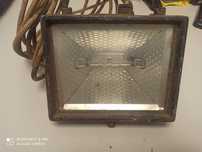 Lampa halogenowa