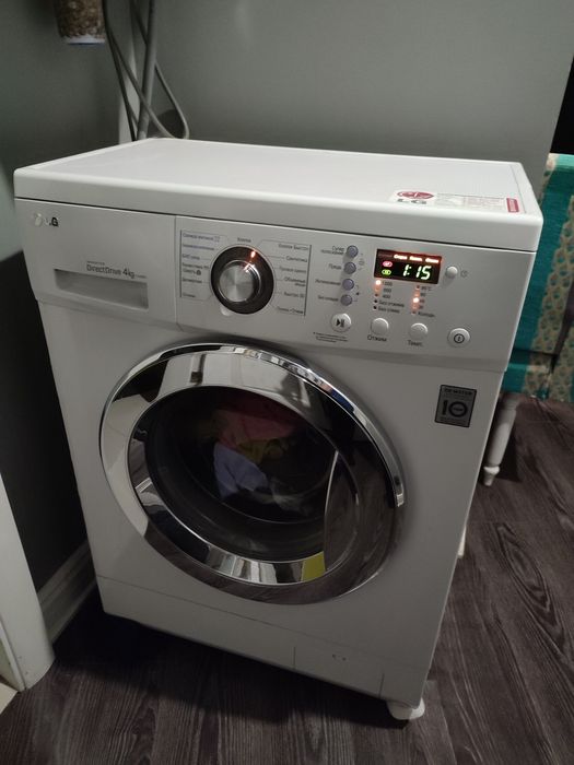 Пральна машина LG  F12225D