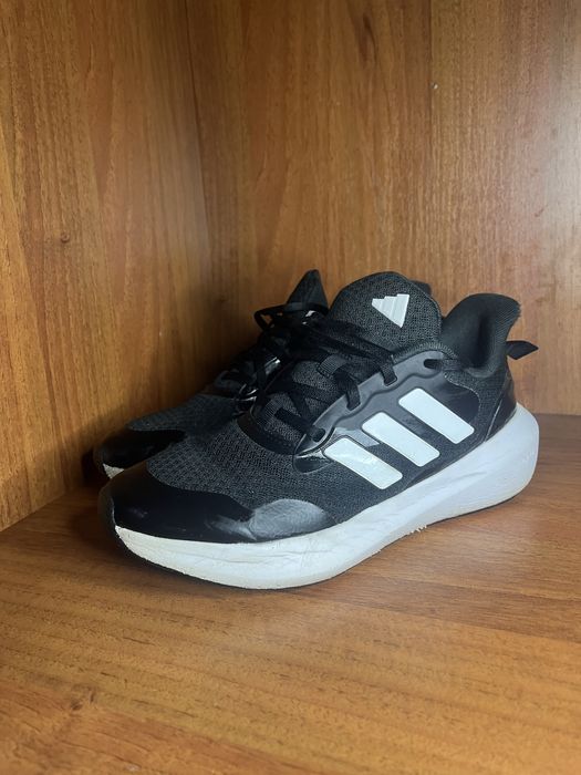 Кросовки адидас