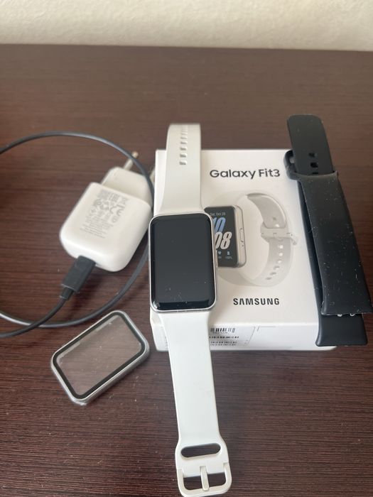 Фітнес браслет Ssmsung galsxy fit3