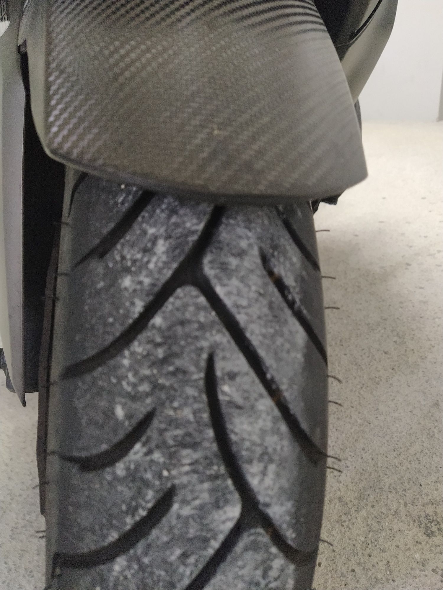 Yamaha Xmax 300 POUCOS KMS !!