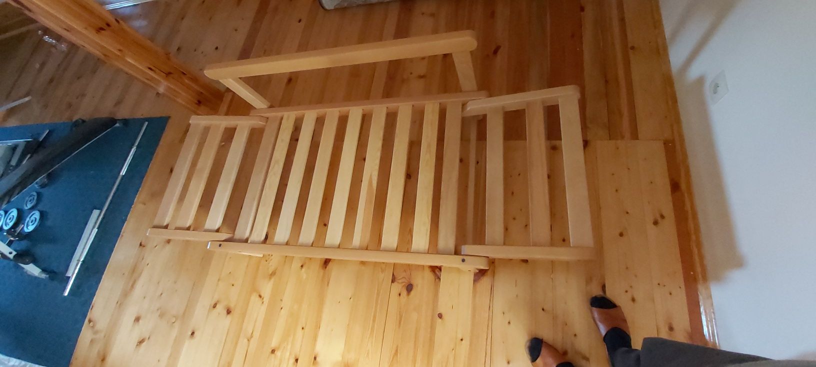 Sofa, łóżko rozkładane drewniane (buk)