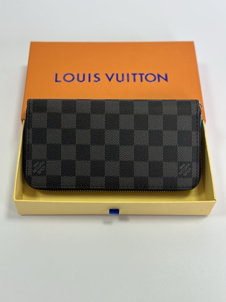 Гаманець  новий Louis vuitton Розмір 28х12х4