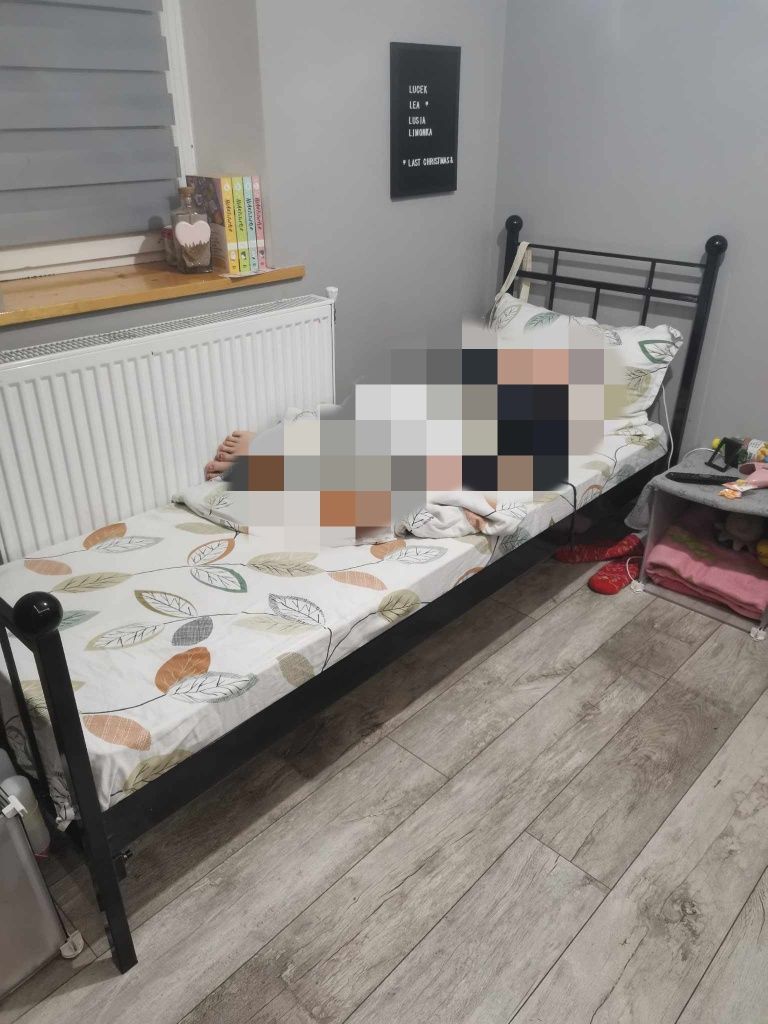 Łóżko jednoosobowe dla nastolatki 210/70 cm