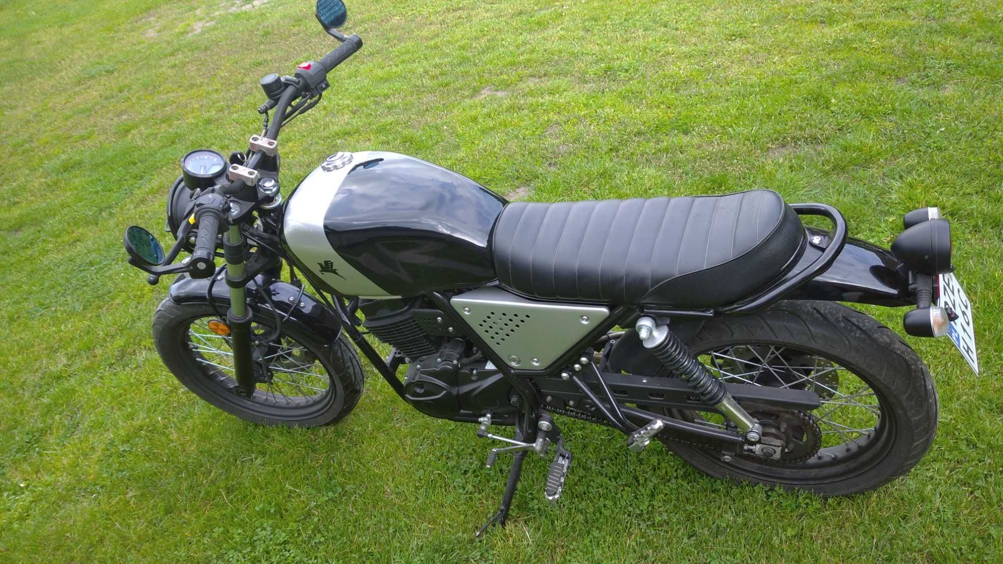 Motocykl Romet SCMB 125