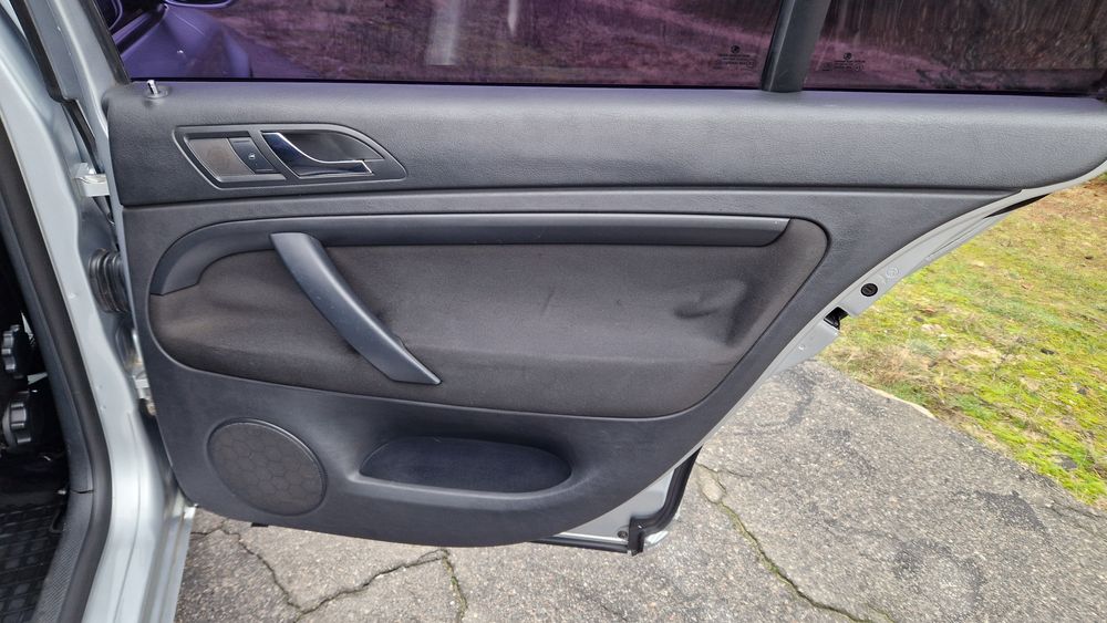 Автомобиль Skoda Superb