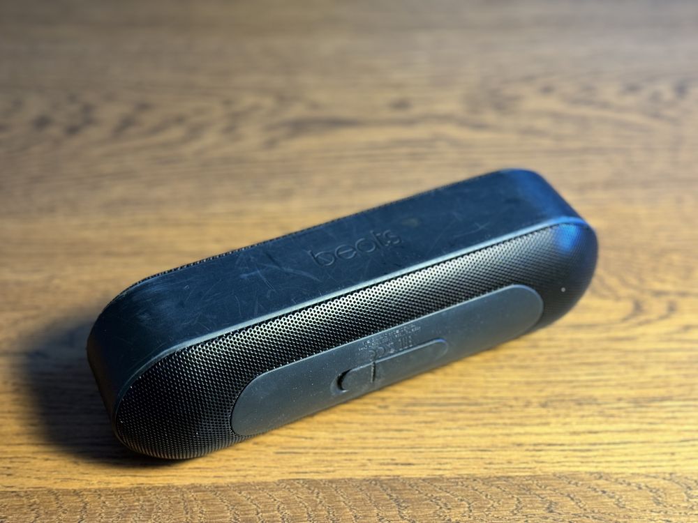 Głośnik Apple Beats Pill+ Plus czarny A1680