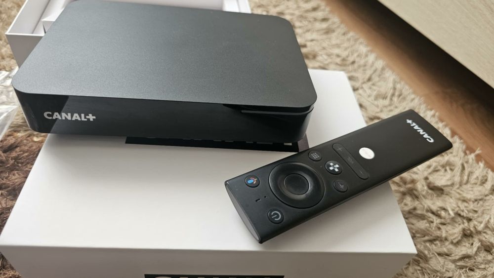 Dekoder Canal+ Box 4K HY4001 Android TV Netflix DVBT-2