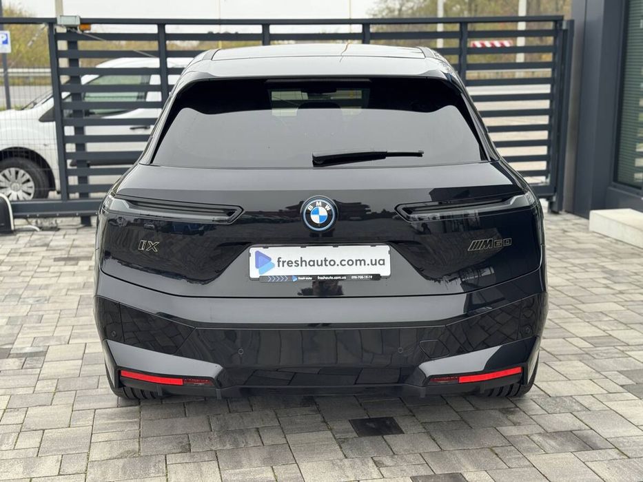 BMW iX 2023 freshauto