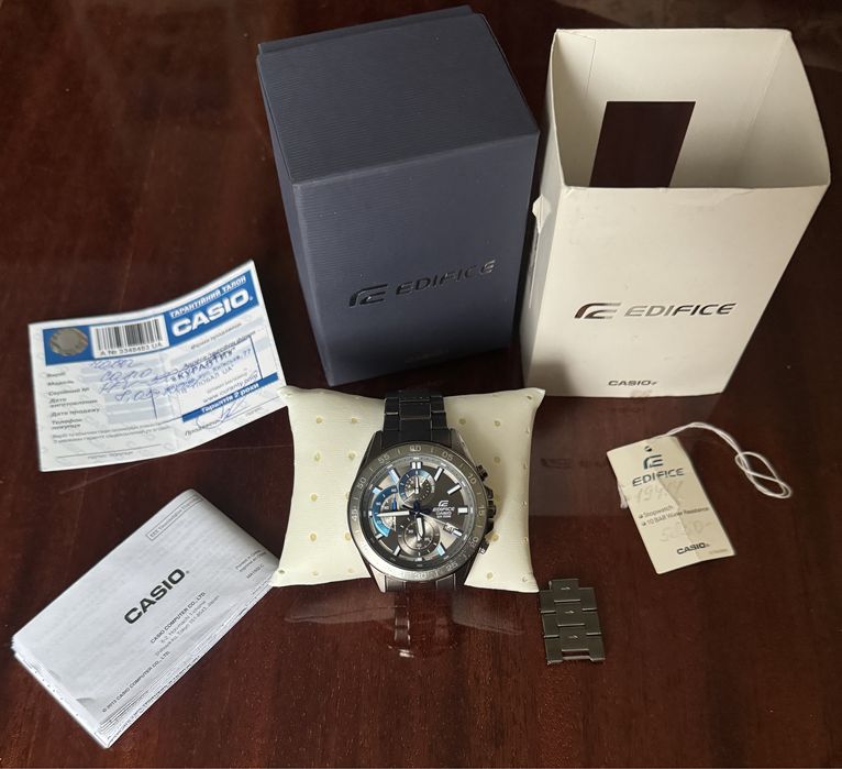 Casio Edifice  EFV-550GY-8AVUEF