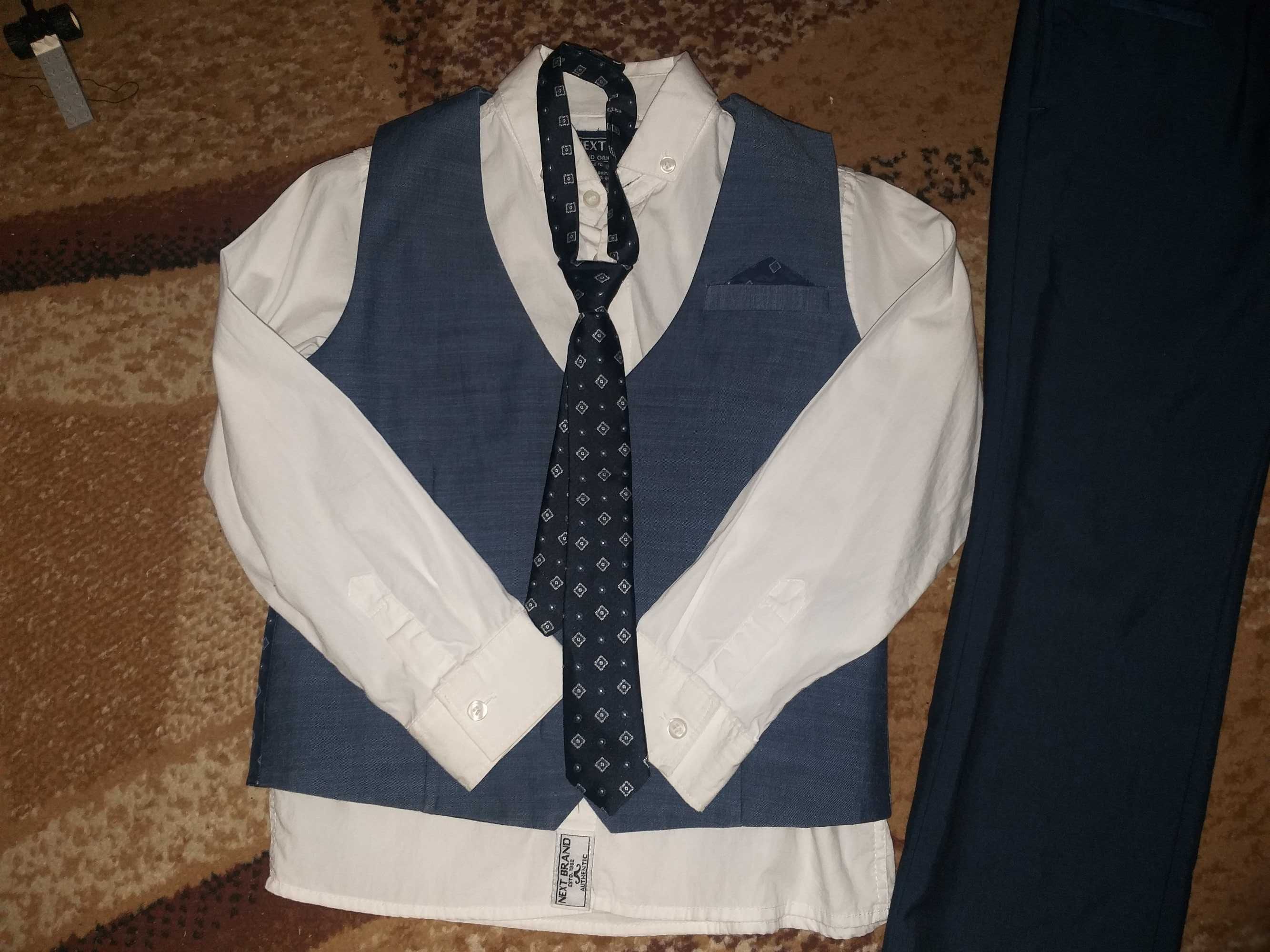 Фирменный школьный костюм,набор,комплект некст 116-122см,next,m&s 3 в1