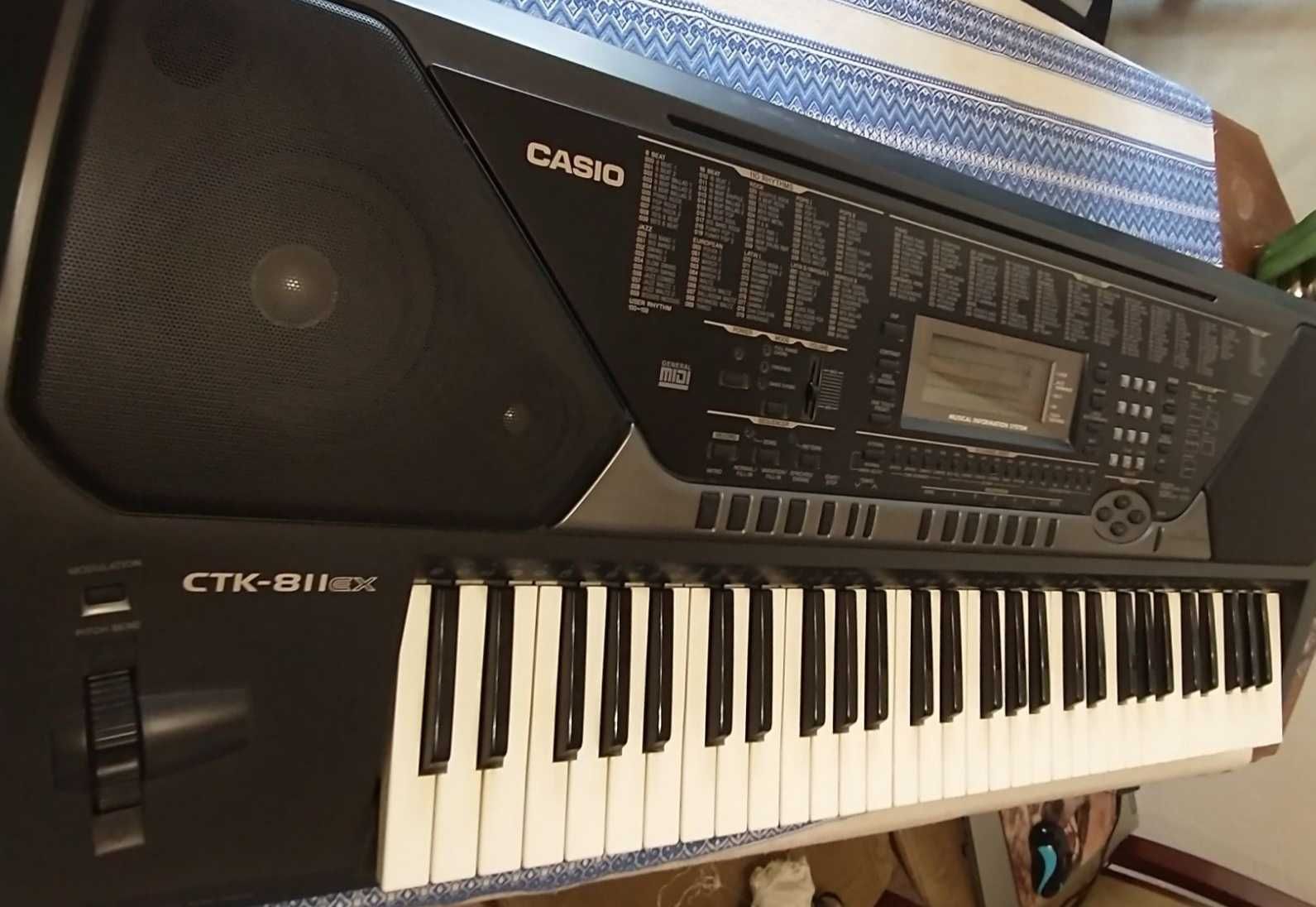 Idealny na prezent  Keyboard Casio CTK 811 EX