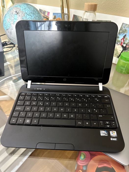 HP Mini 10,1" – Intel Atom, PT-PT, não liga (para peças/arranjo)