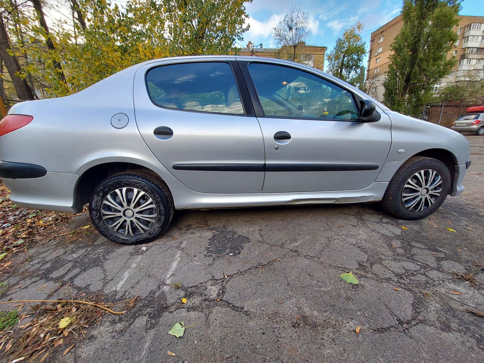 Продам Peugeot 206