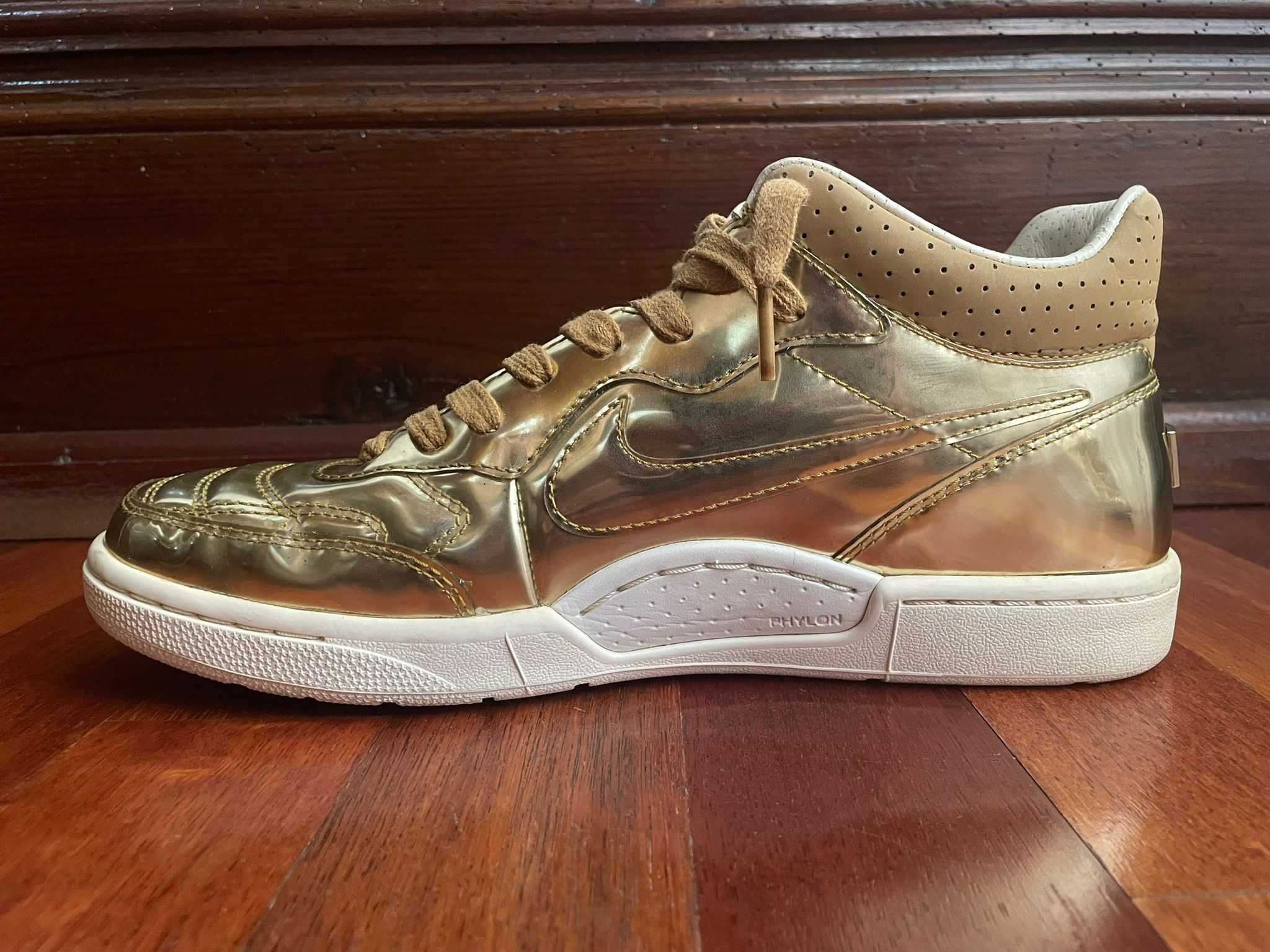 Ténis Nike Tiempo