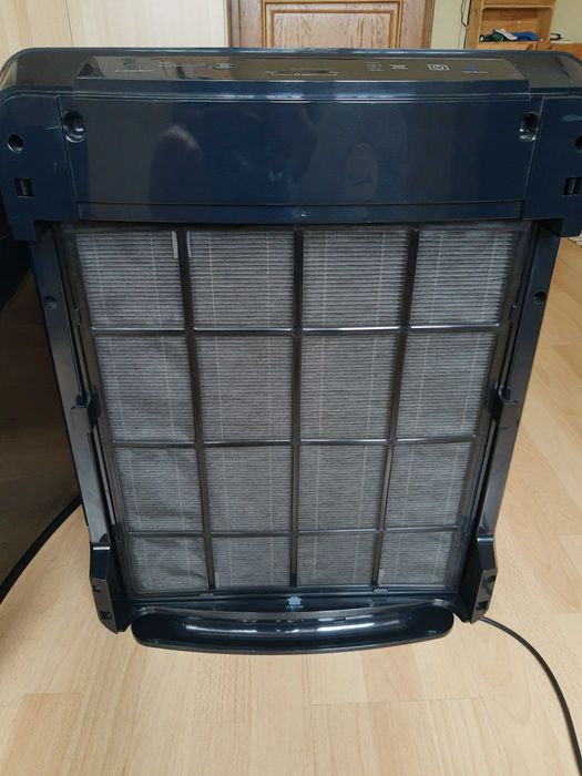 Oczyszczacz powietrza ELECTROLUX EAP450