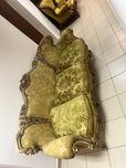 Італійський бароковий диван